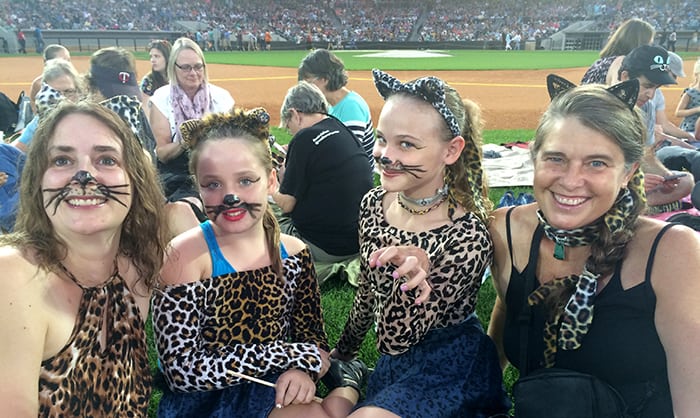 International Cat Video Fans L -R : Monica Trent ; Eliana Konechne Redfield; Mira Silverthorn; Deborah Konechne 